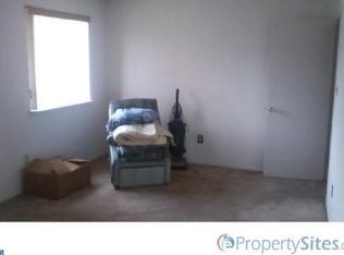 1531 Gregg St #A, Philadelphia, PA 19115