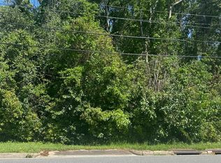 Cleveland St, Quincy, FL 32351