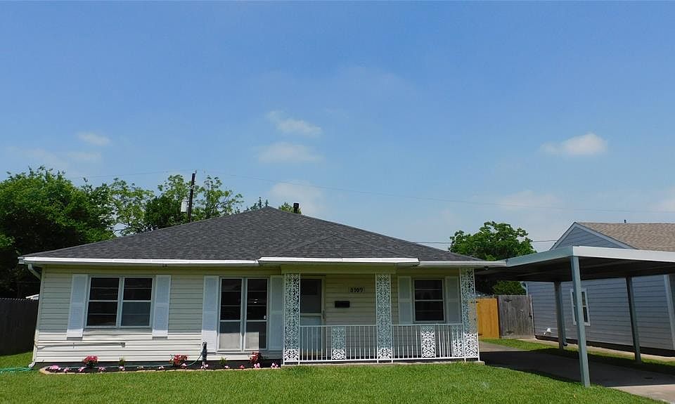 1st image of 3107 Albemarle Dr