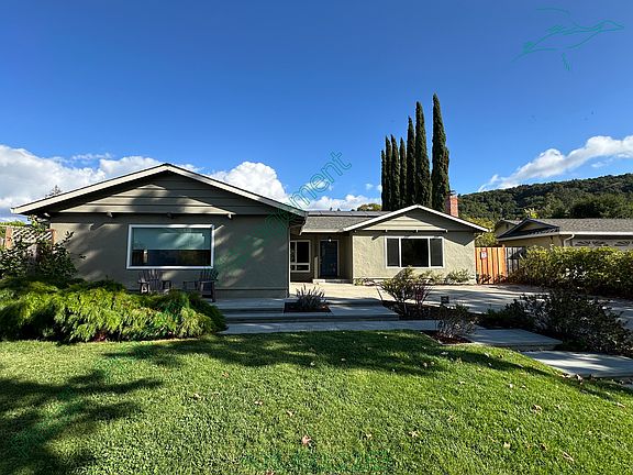 5th image of 132 Adrian Pl