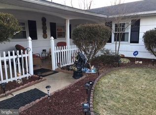62 Club House Dr, Willingboro, NJ 08046
