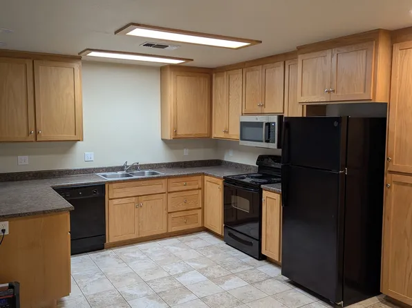 1619 Grant Rd, Mount Shasta, CA 96067