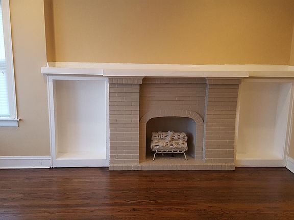 2nd image of 8116 S Blackstone Ave
