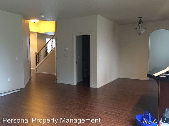 5th image of 10209 NE 102nd St