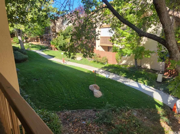 2700 Plumas St APT 200, Reno, NV 89509