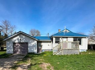 19249 30th Ave, Marion, MI 49665