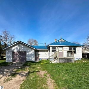 19249 30th Ave, Marion, MI, 49665