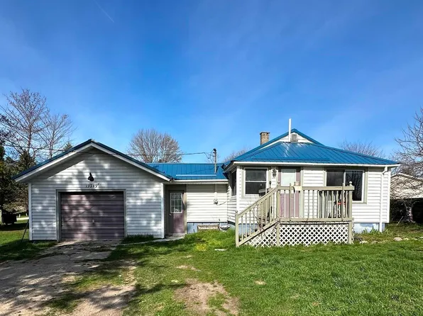 19249 30th Ave, Marion, MI 49665