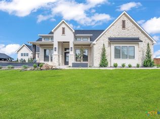6781 Kings Mill Dr, Salado, TX 76571