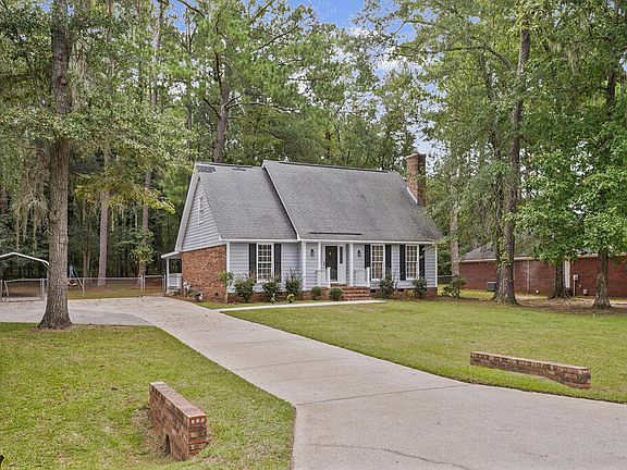 5th image of 3436 Plantation Dr
