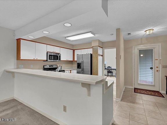 5th image of 6106 Inland Greens Drive