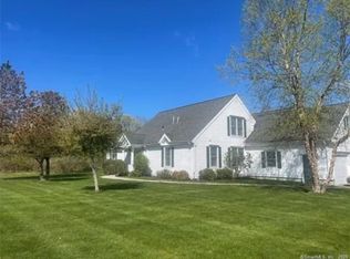 15 Mirror Pond Rd #15, Moodus, CT 06469