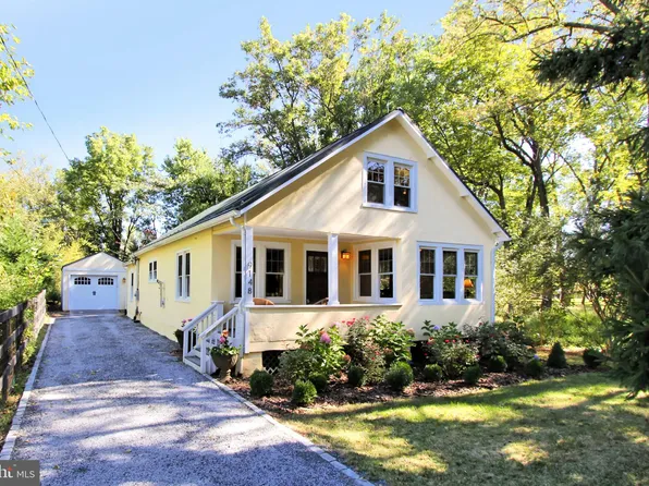 9148 Walnut St, Upperville, VA 20184