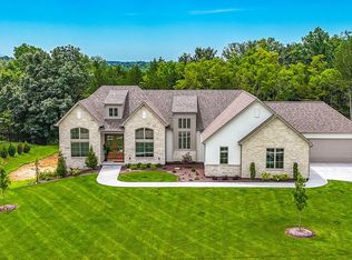6404 Adare Manor Dr, Columbia, MO 65201