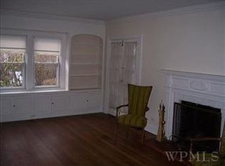 10 Edna Pl, New Rochelle, NY 10804