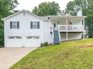 67 Sweetwater Cir, Powder Springs, GA 30127