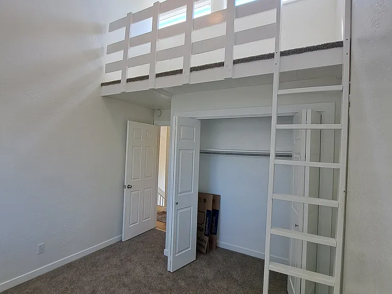 1492 W Parkside Dr #1 — Photo 29