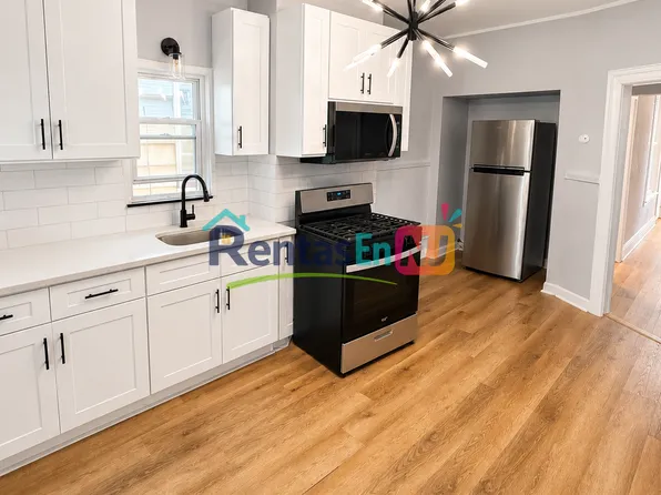 71 S 9th St, Newark, NJ