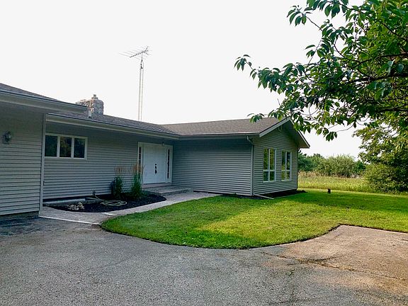 5th image of 1775 S Lakeshore Dr