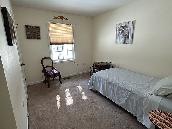 5th image of 3122 Robert David Dr