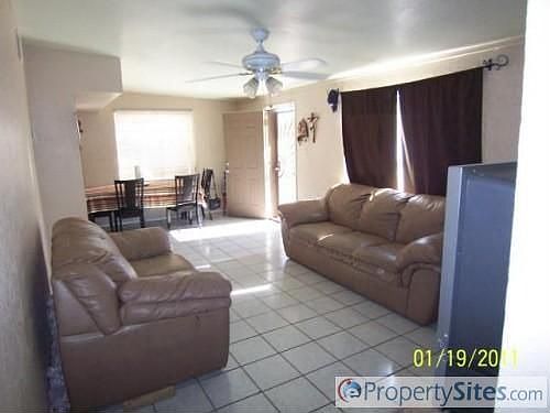 5th image of 1640 W Corona Ave