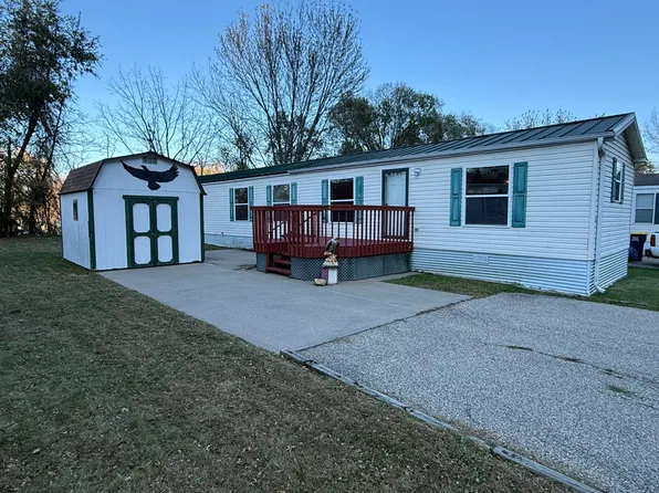 1756 S 61st Hwy #54, Lake City, MN 55041
