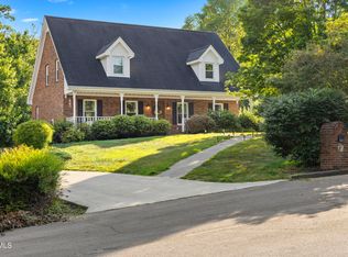 3329 Redstone Rd, Johnson City, TN 37604