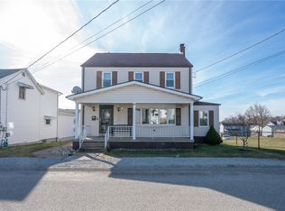 2127 Walnut Dr, Latrobe, PA 15650