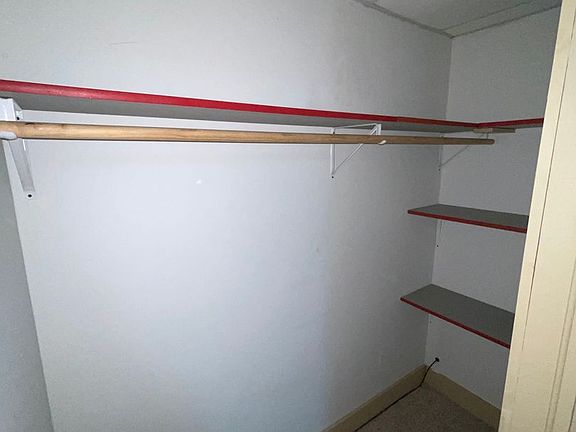 2nd image of 58-60 W Clinton St APT C