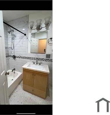 2nd image of 249 Hollywood Ave #1