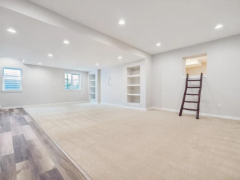 3215 S Dahlia St — Photo 40