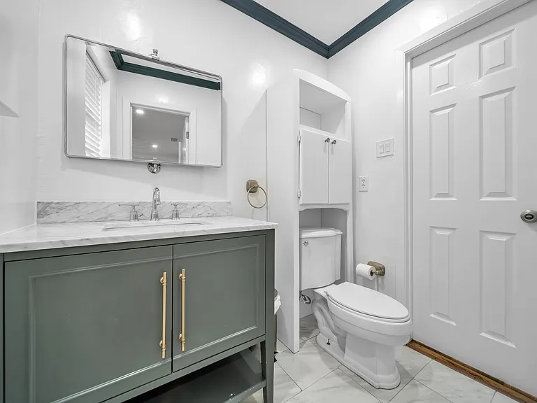 2516 Pinebluff Dr — Photo 6