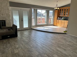 14217 Scott St, Edmond, OK 73013