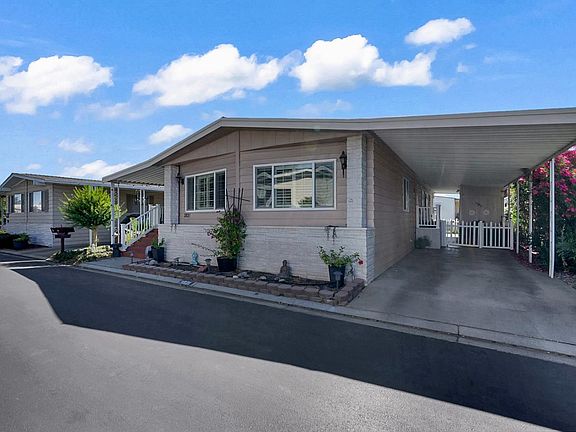 2nd image of 3821 Homewood Village Dr