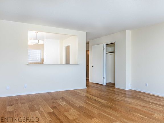 3rd image of 2301 Larkin St APT 306
