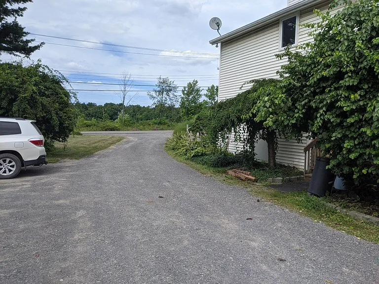 105 Auburn Rd #6A — Photo 24