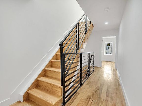 5th image of 1673 Sterling Pl #2