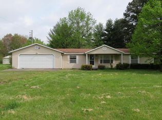 107 Smith St, Herrin, IL 62948