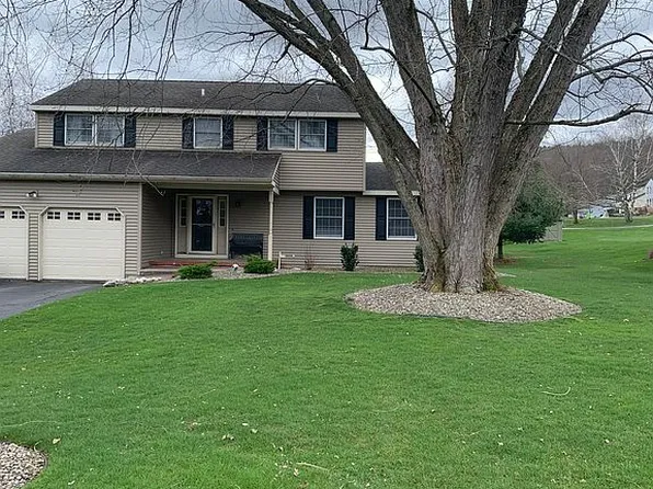 4531 Waltham Dr, Manlius, NY 13104