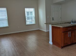 5497 Carlson Dr APT 103, Sacramento, CA 95819