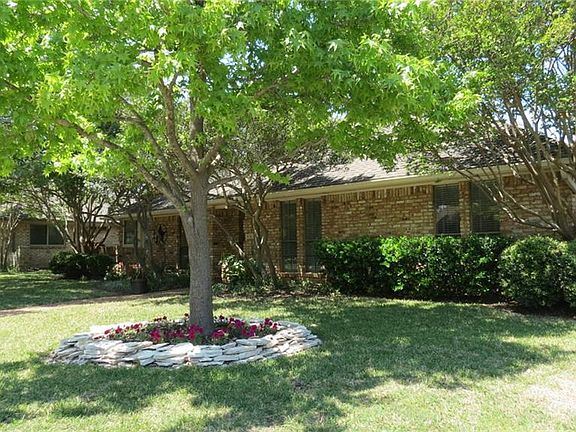 2nd image of 3577 Teakwood Ln