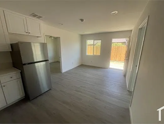 2 bed, $2,250 — Photo 4