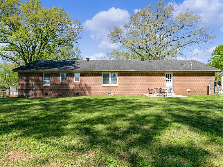 85 Duncan Dr — Photo 9
