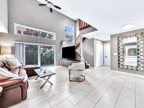 5th image of 1178 NW 108th Terrace