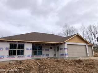 5408 Kenview Dr, Jefferson City, MO 65109