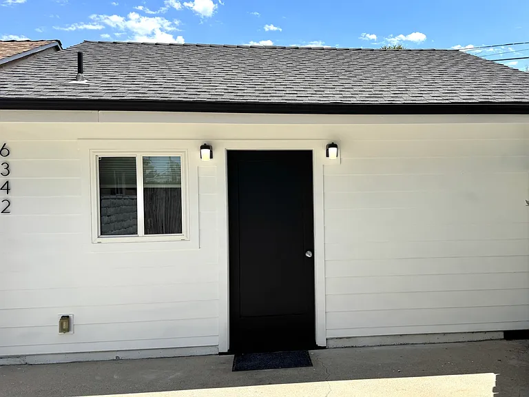 6342 Murietta Ave — Photo 1