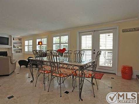 5th image of 724 Jacana Way