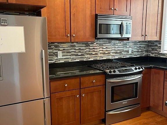 4th image of 93 E Central St Unit 8
