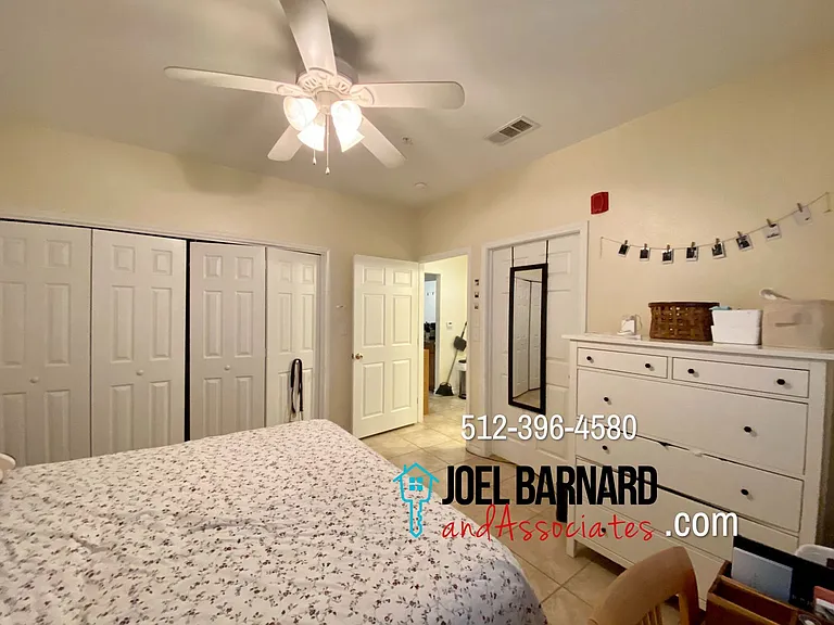 524 S. LBJ — Photo 11