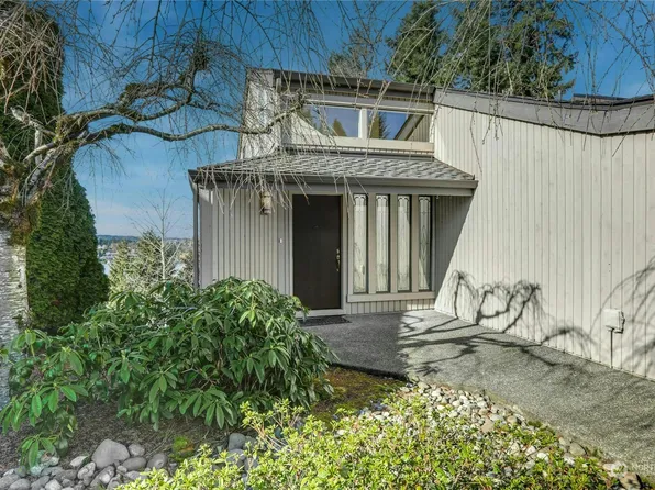 4917 102nd Lane NE, Kirkland, WA 98033